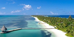 Canareef Resort Maldives  4*